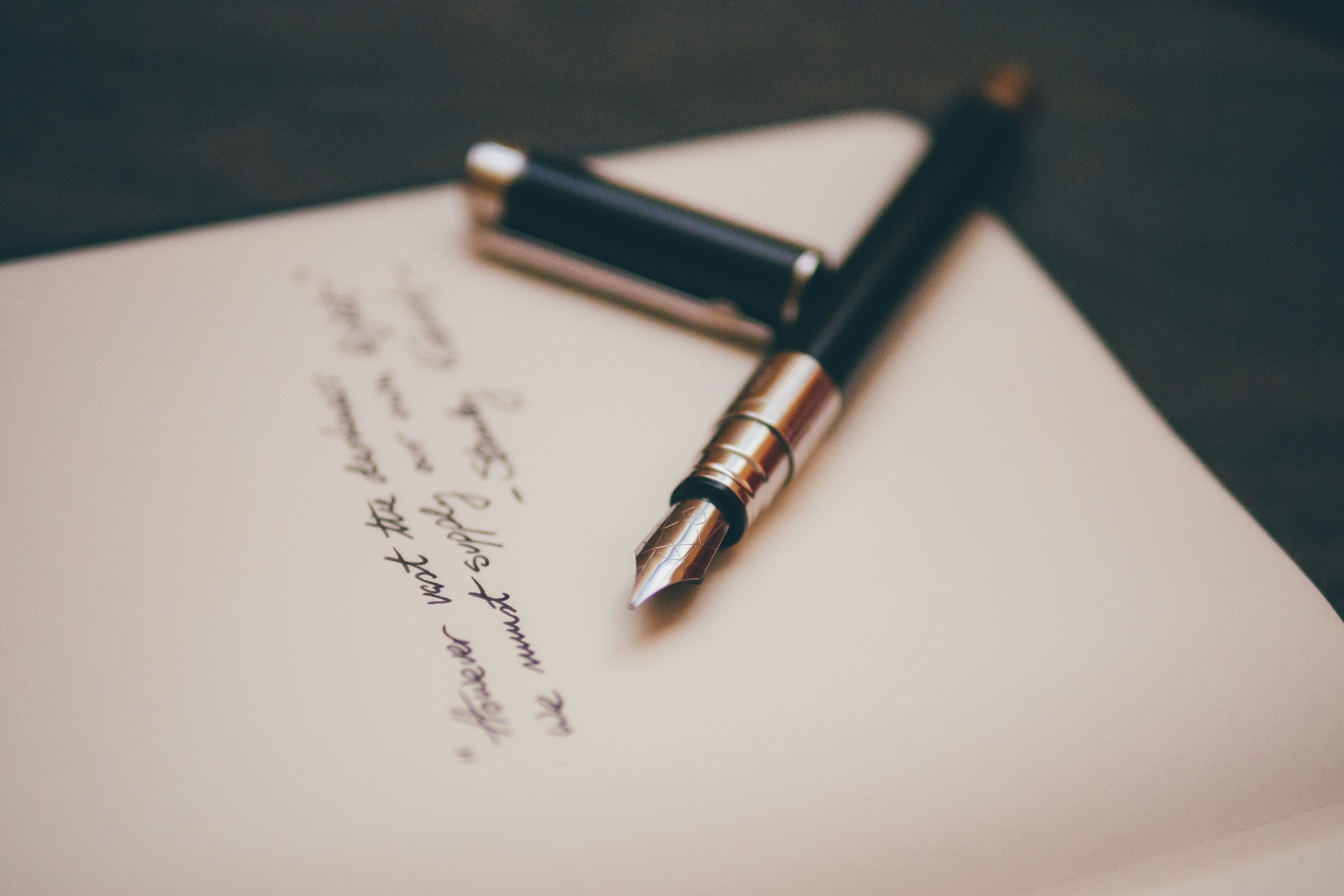 Testamento - foto di Álvaro Serrano via Unsplash