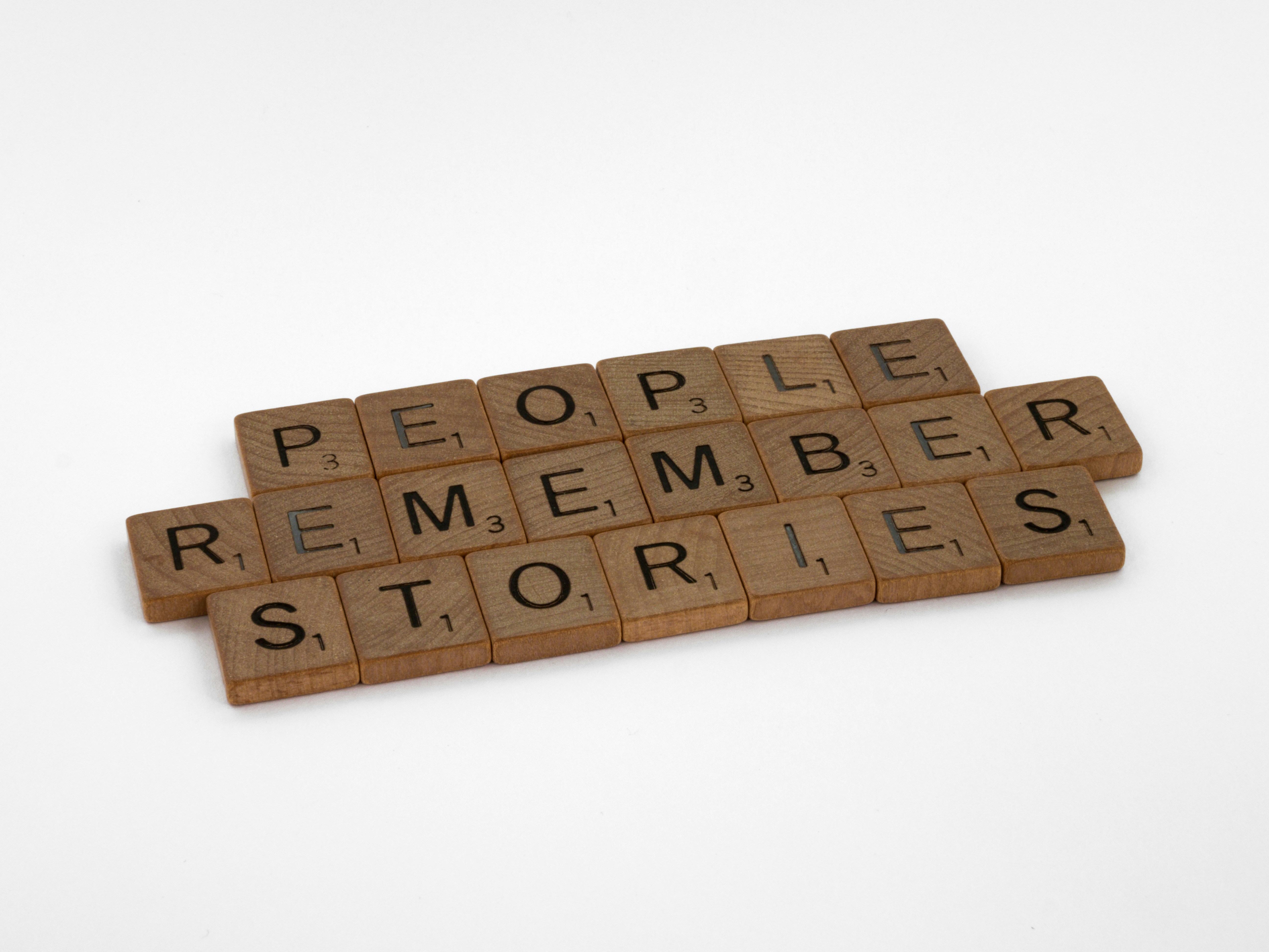 People Remember Stories - foto di Brett Jordan, via Unsplash 