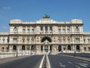 Roma 2011 08 07 Palazzo di Giustizia" di Sergio D’Afflitto (CC BY-SA 3.0) via Wikimedia Commons